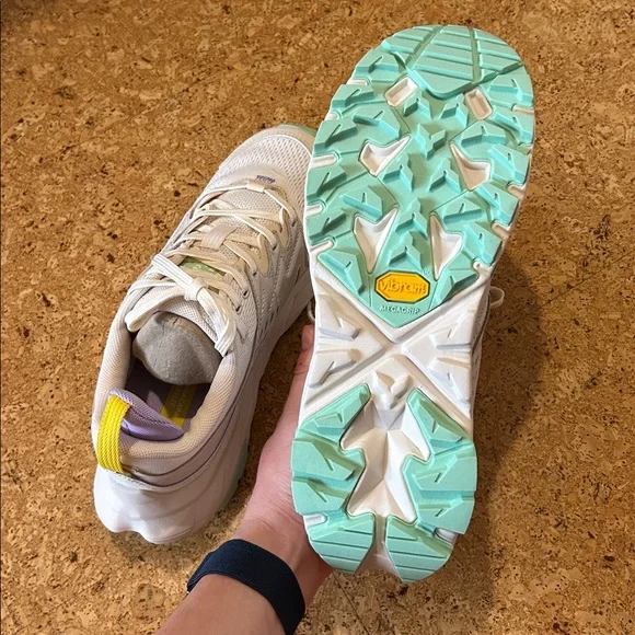 NWOT Hoka Anacapa Breeze Low Trail Hiking Shoes in Alabaster/Mint, Size 8 - Picture 10 of 10
